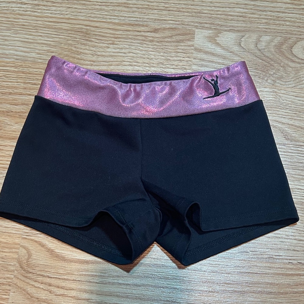 TumbleWear Gymnastics Shorts Black Pink Metallic Shimmer‎ Waistband Girls XS